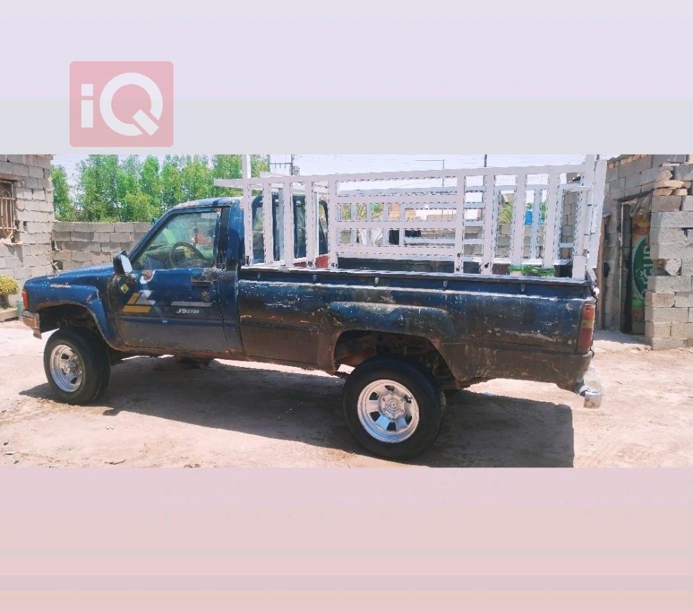 تويوتا هايلوكس